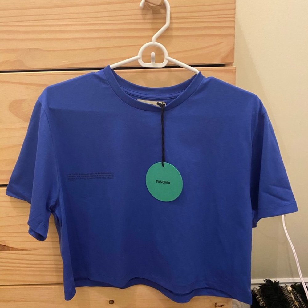 PANGAIA Organic cotton cropped t-shirt—cobalt blue